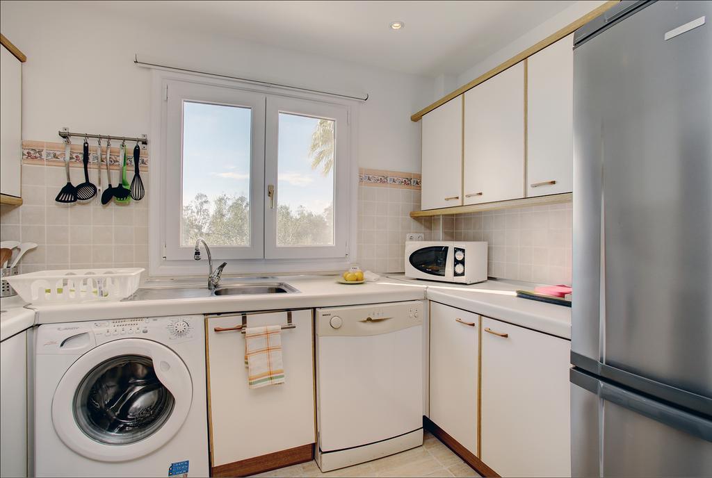 Sunny Golf Apartment Estepona Exterior foto